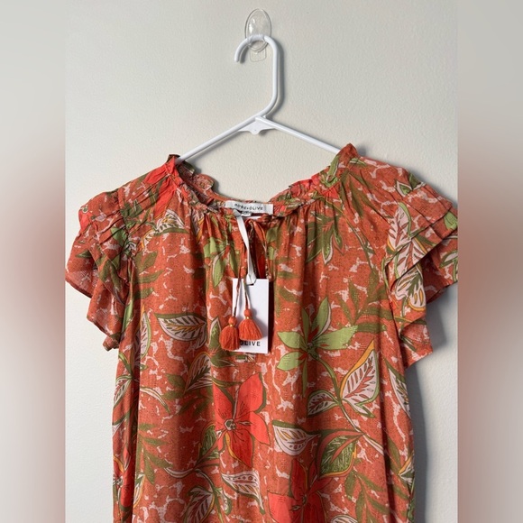 Rose+Olive Multi-Color Shirt For Summer Sleeves Layered Size S NWT - Picture 3 of 7